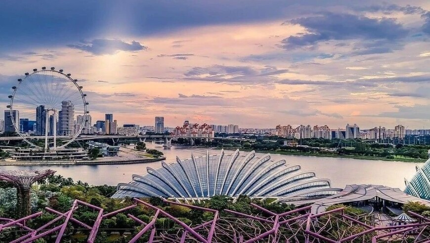俄军在库尔斯克苏贾市中心升国旗,澳门开奖吗,整体规划执行讲解_豪华版V9.44